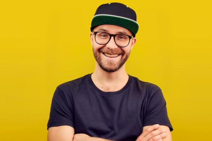 Mark Forster ohne seine Cap, ist nicht Mark Forster!