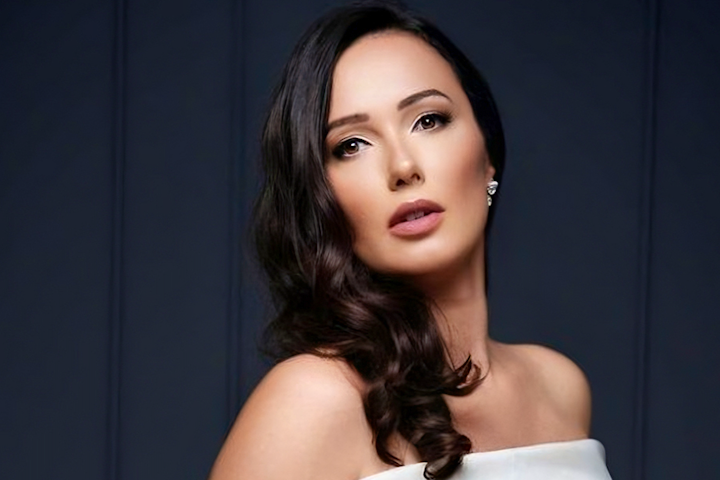 Kasia Sterriker with Bloggercube